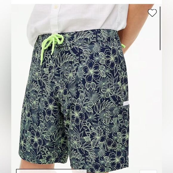 J. Crew Factory Men’s Pineapple Blue Hawaiian Print Flex Swimwear 9” Board Short - Picture 8 of 12